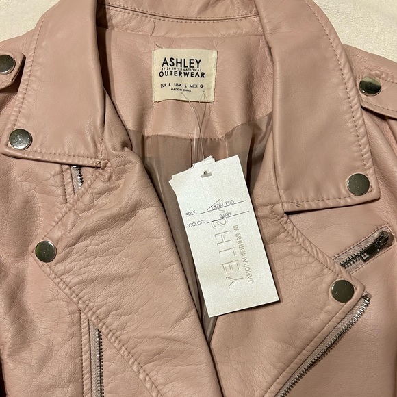 Blush Leather Jacket with Belt - Picture 4 of 4